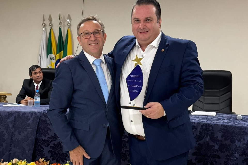 Deputado Luís do Hospital recebe Título de Cidadania Honorária em Jaru