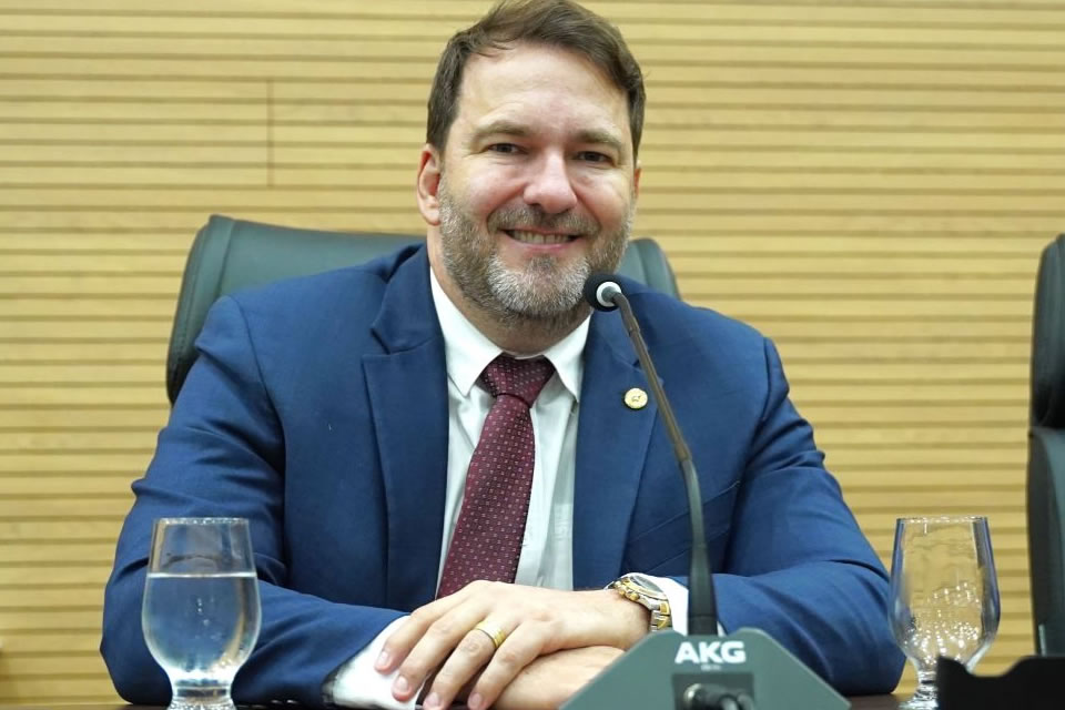 Alex Redano parabeniza prefeituras por participação na campanha 