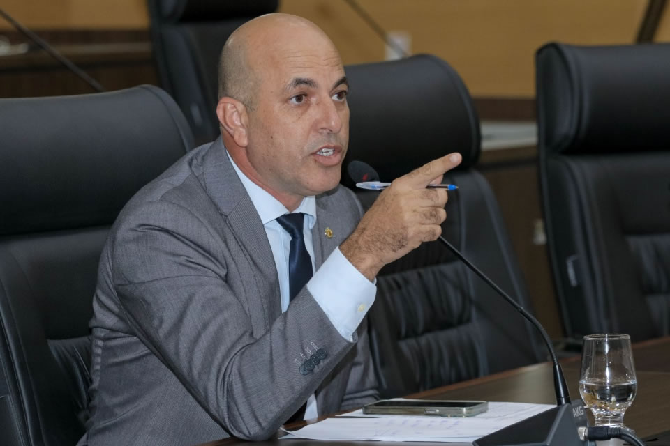 Ismael Crispin defende pequenos produtores no debate sobre taxas de abate em Rondônia