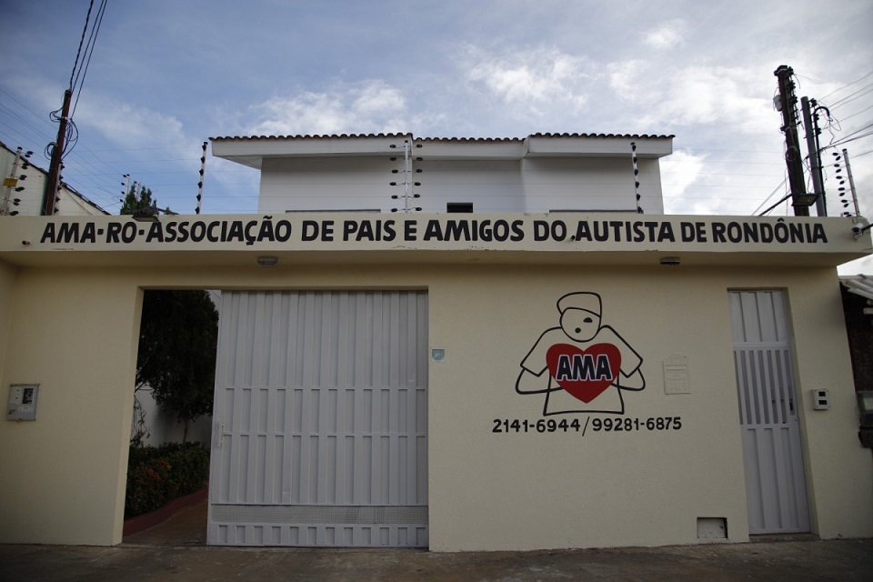 Famílias de pacientes autistas terão que esperar “fila de espera” em Porto Velho