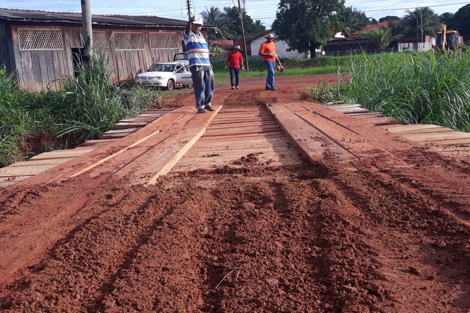 Mais uma ponte recuperada em Rolim de Moura