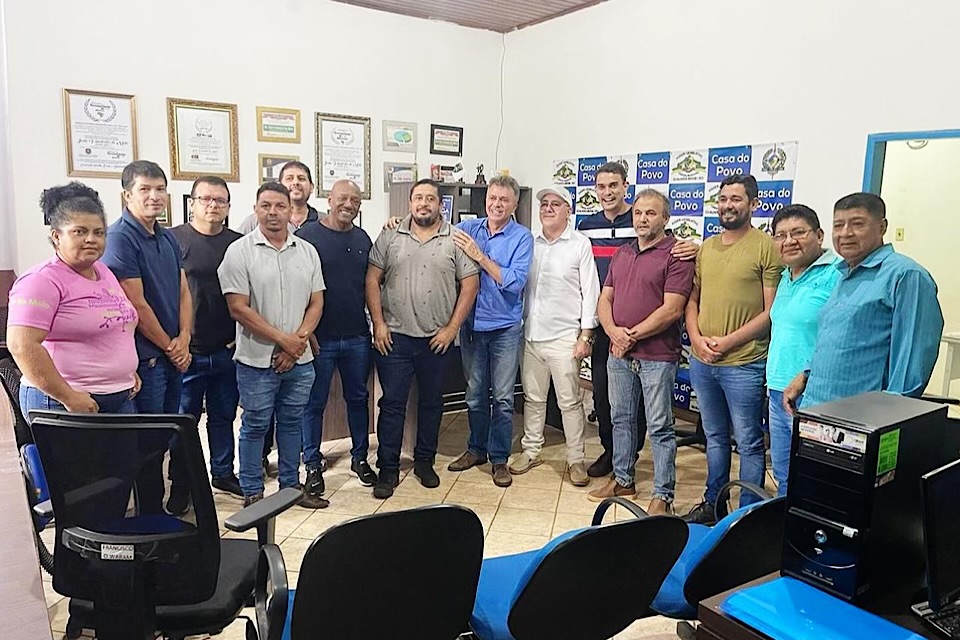 Presidente regional do PSD, Ex-Senador Expedito Júnior, fortalece partido em visita a Nova Mamoré e Guajará Mirim