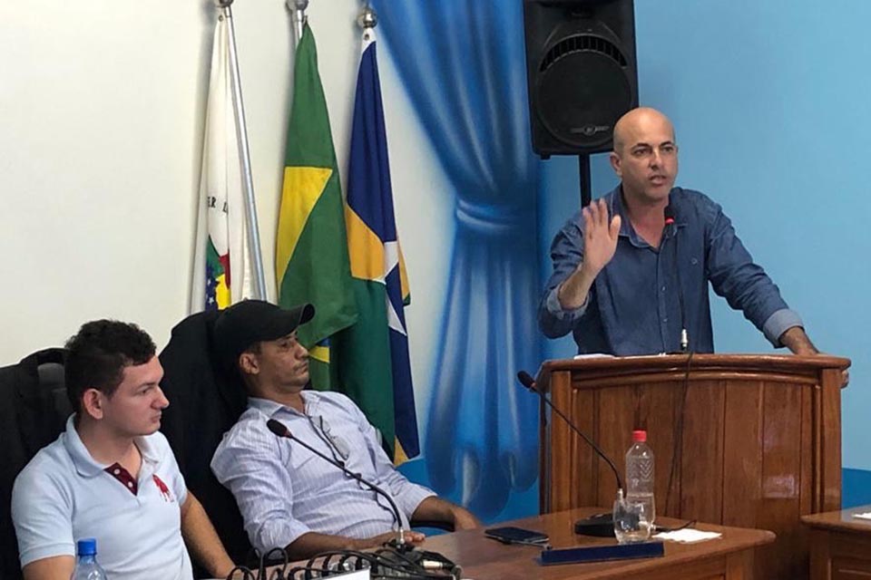 Deputado Ismael Crispin se reúne com lideranças de Parecis