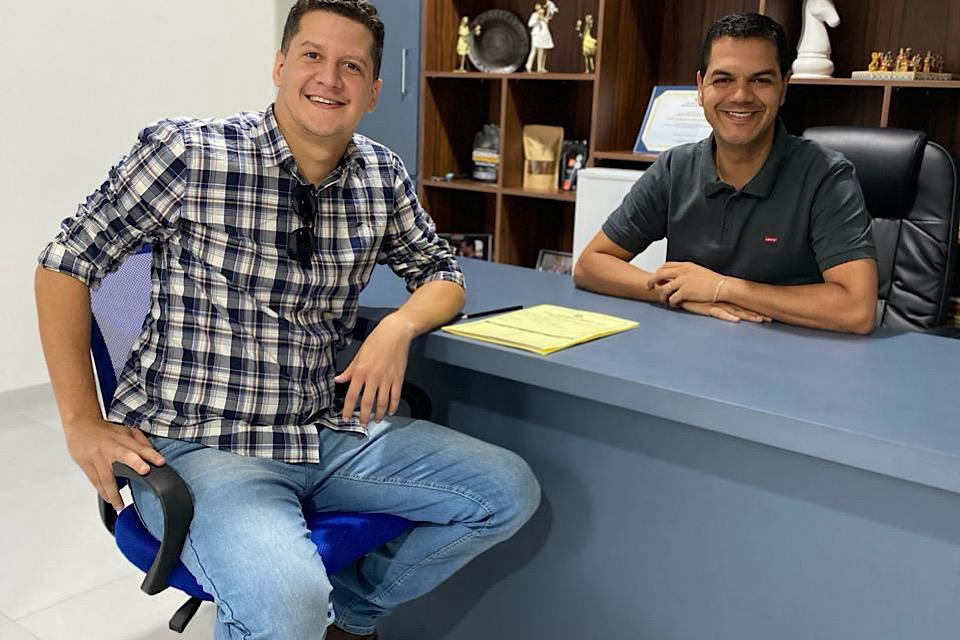 Deputado Cássio Gois destina recurso para implantação de iluminação em LED em Pimenta Bueno atendendo pedido do vereador Marcelo Stocco