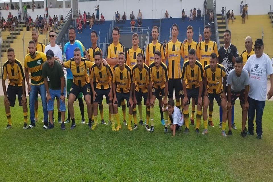 Edevaldo Neves participa de encontro entre distritos no estádio Aluízio Ferreira
