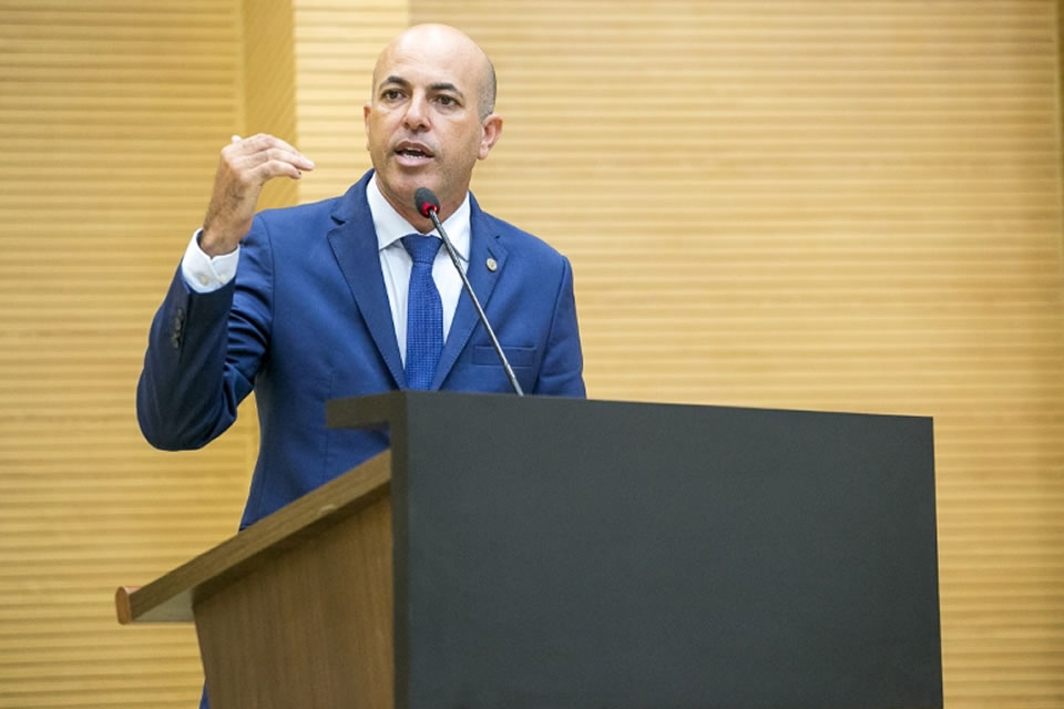 Nova lei de autoria do deputado Ismael Crispin garante validade indeterminada para laudos de diabetes tipo 1