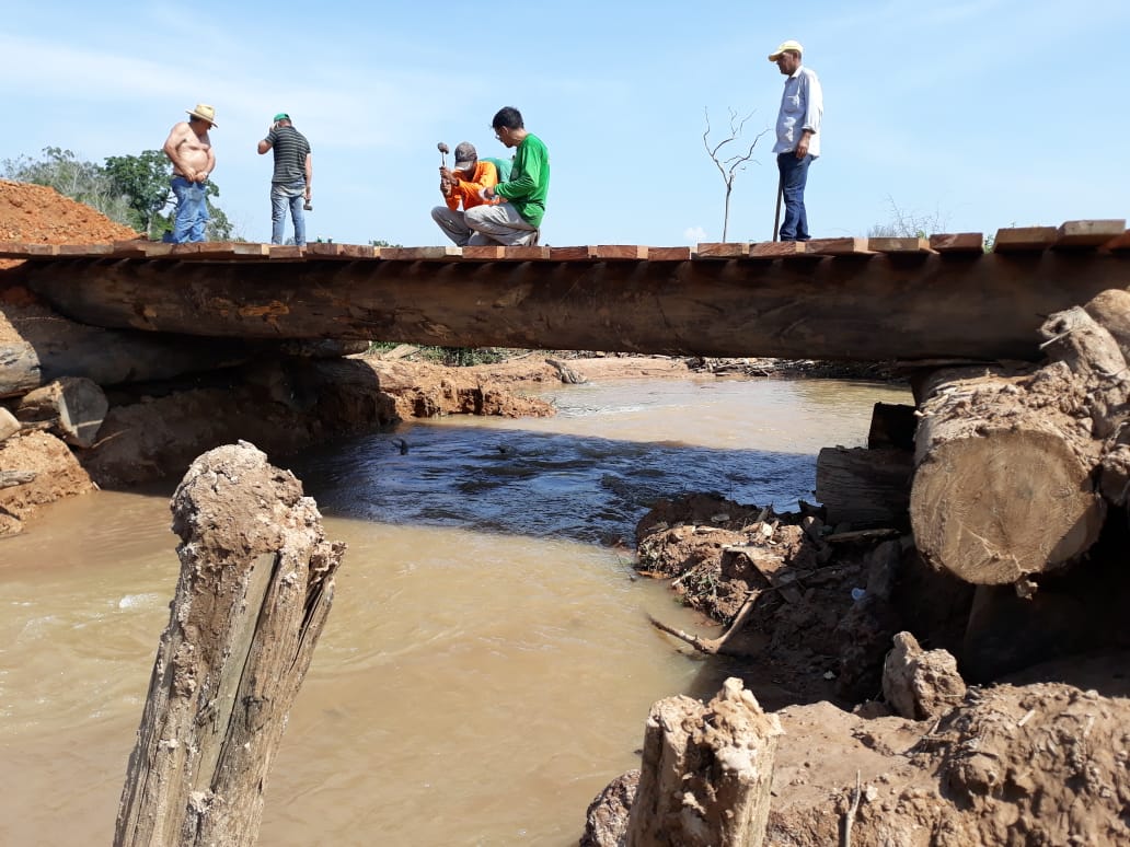 Prefeitura de Vilhena constrói ponte sobre o rio Pires de Sá