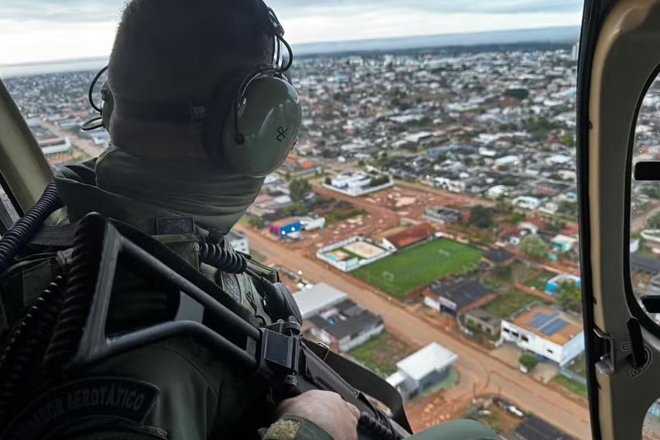 Dois homens morrem em confronto com a polícia durante operação contra facções em Vilhena, RO