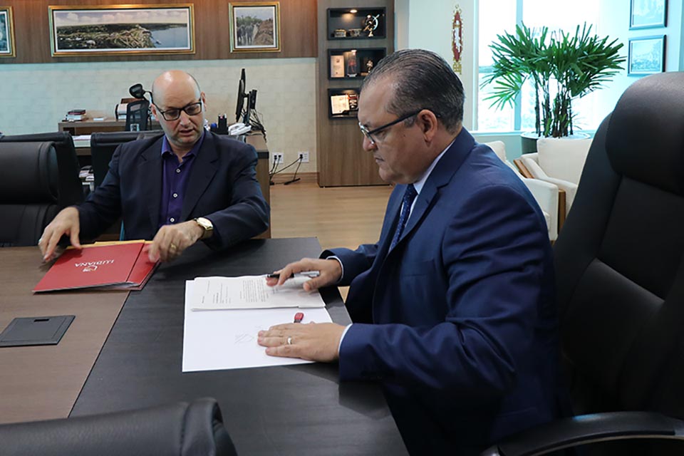 Mídia com supostos áudios sobre a Operação Pau Oco são entregues ao Ministério Público