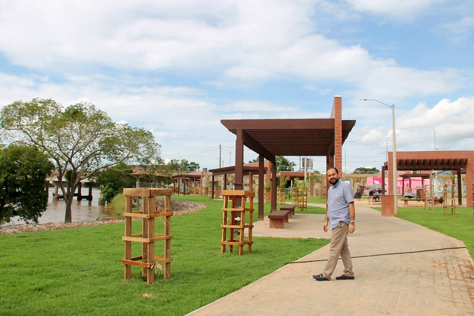 Presidente Laerte Gomes visita obra do Beira Rio Cultural, que será inaugurada este mês