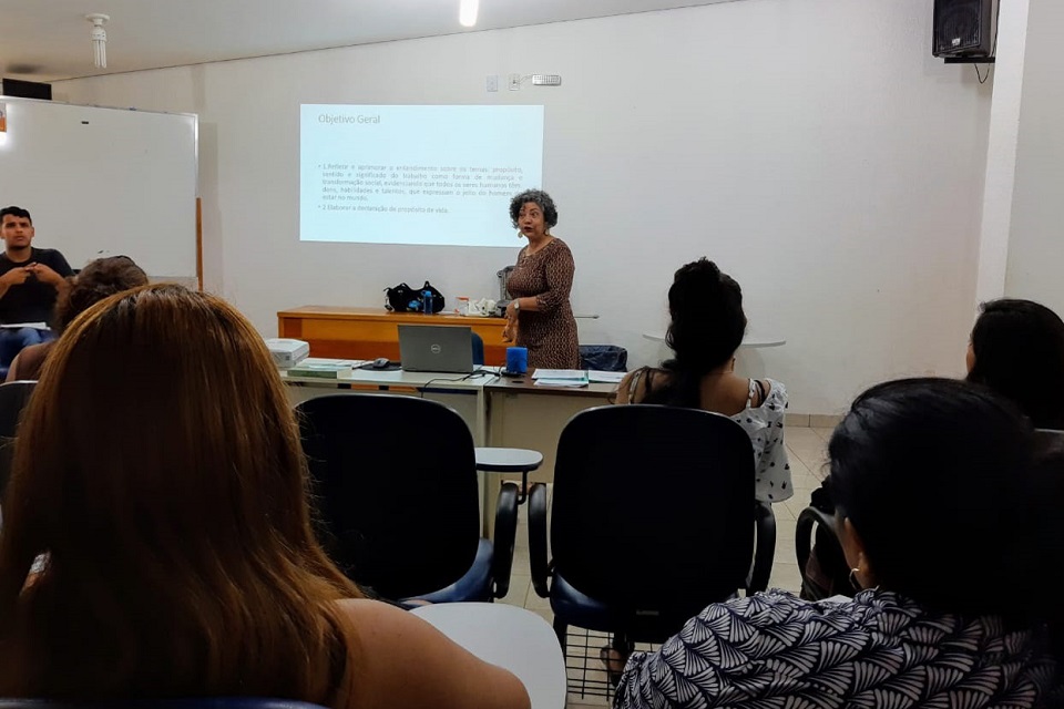 Escola do Legislativo inicia semana com mais dois cursos