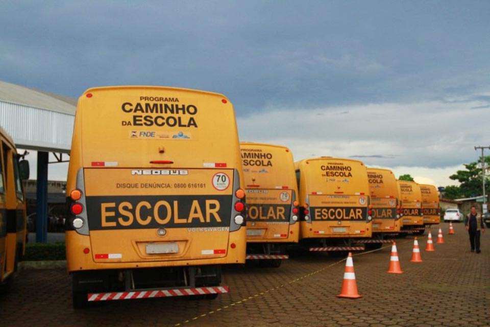 Governo de Rondônia aguarda liberação judicial para iniciar o transporte escolar de Porto Velho