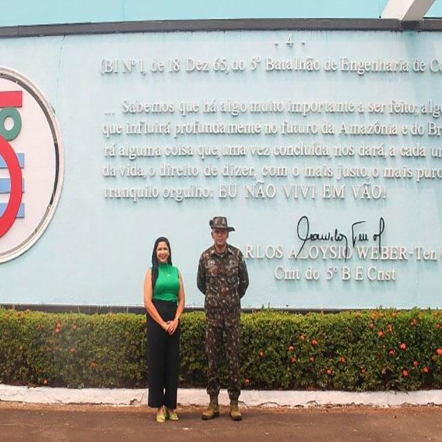 Deputada Cristiane Lopes Fortalece Relações Institucionais em Visita ao 5º Batalhão de Engenharia de Construção A parlamentar destacou a relevância desse tipo