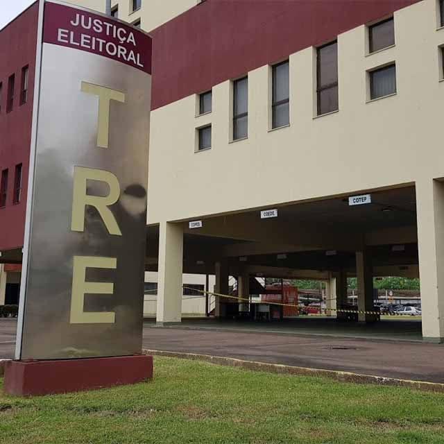 Justiça de Rondônia mantém condenação de ex-vereadora por ofensas a cidadão durante sessão plenária