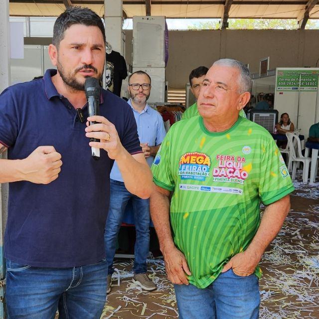 Sucesso da feira da liquidação e mega feirão da habitação é celebrado por Jean Mendonça