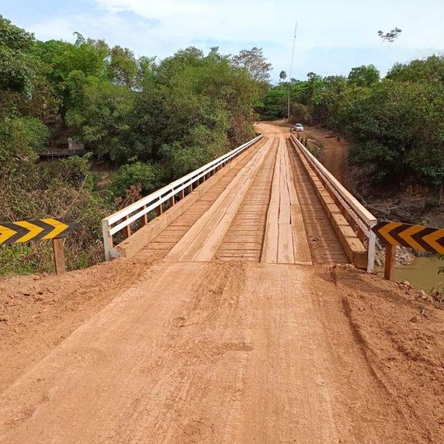 Prefeitura de Porto Velho conclui recuperação da ponte na Linha 42, na região da Bacia Leiteira