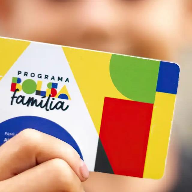 Caixa paga Bolsa Família a beneficiários com NIS de final 8