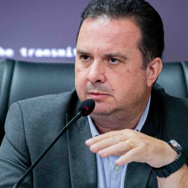 Luís do Hospital agenda reunião com Casa Civil para avançar no PCCR da Saúde