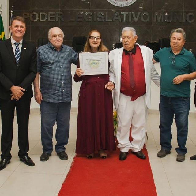 Luizinho Goebel participa de solenidade para outorga de título de cidadão honorário a pioneiro de Vilhena