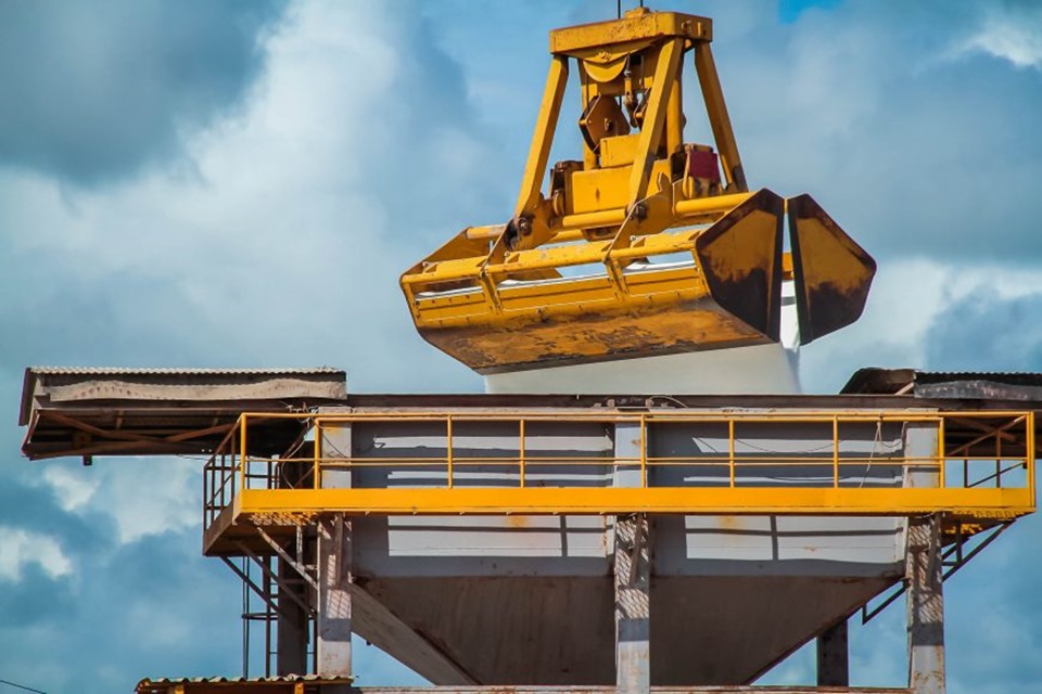 Porto de Porto Velho comemora 43 anos de instalação iniciando exportação de mil toneladas de algodão