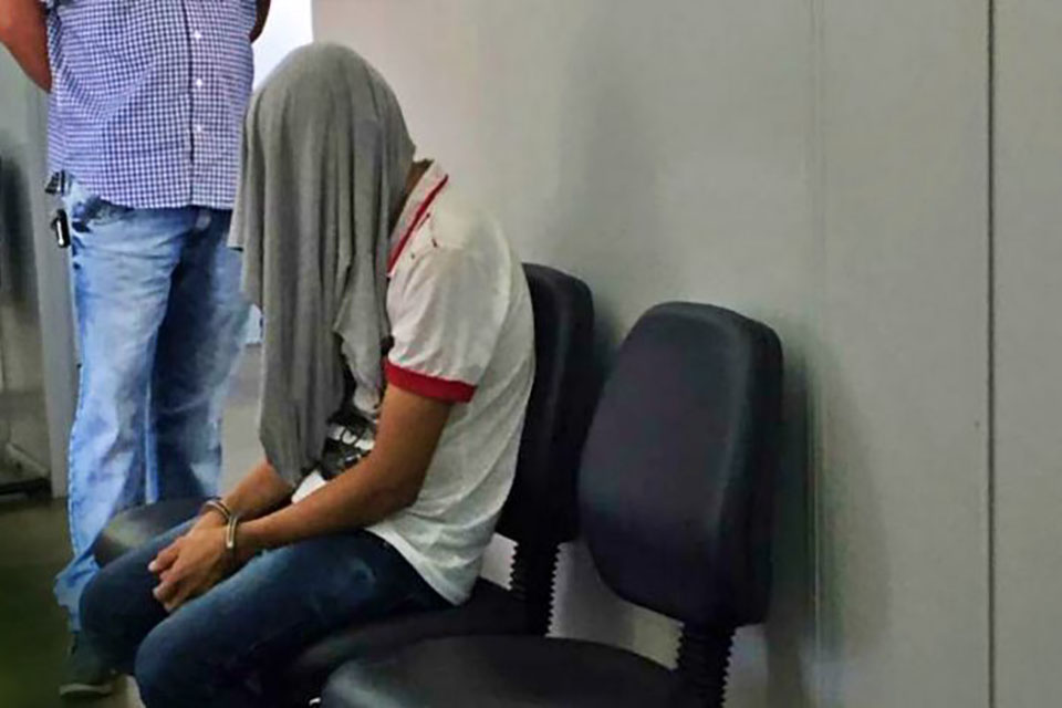Técnico em enfermagem que estuprou e matou paciente em leito de UTI se entrega a polícia  