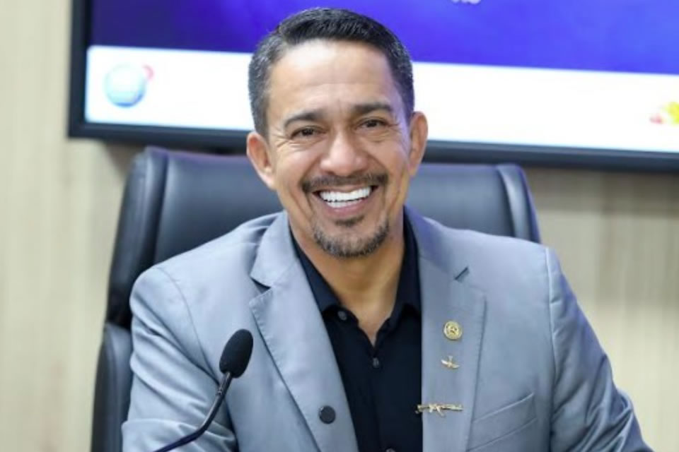 Eyder Brasil apresenta projeto de lei para garantir educação inclusiva nas escolas de Rondônia