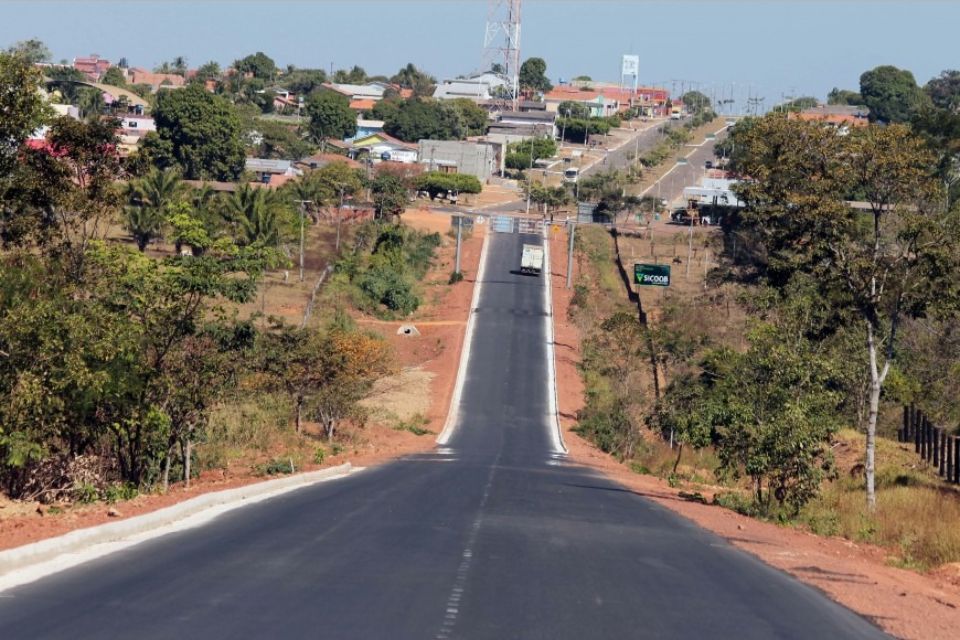 Deputado Alan Queiroz solicita a instalação de guarda-corpos na rodovia 489, próxima à cidade de São Felipe d’Oeste