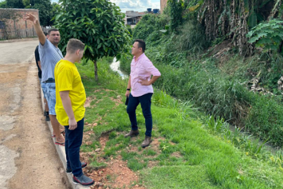 Vereador Isaque Machado Comemora Atendimento da SEMOB para Limpeza dos Canais nos Bairros Cohab, Caladinho e Castanheira