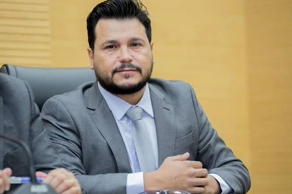 Deputado Marcelo Cruz deixa PRD e se filia ao SOLIDARIEDADE visando eleger vereadores