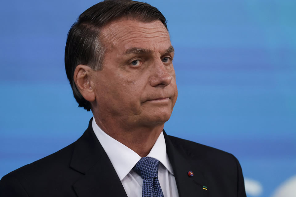 Decisões controversas do STF são usadas por Bolsonaro para pressionar ministros