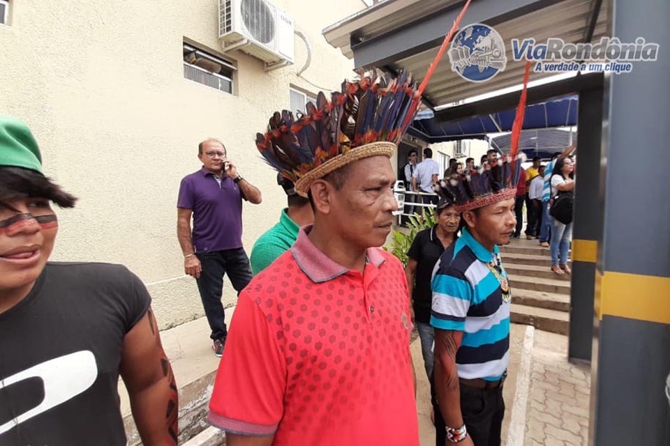 Polícia Miliar é acionada para conter manifestação na Câmara Municipal