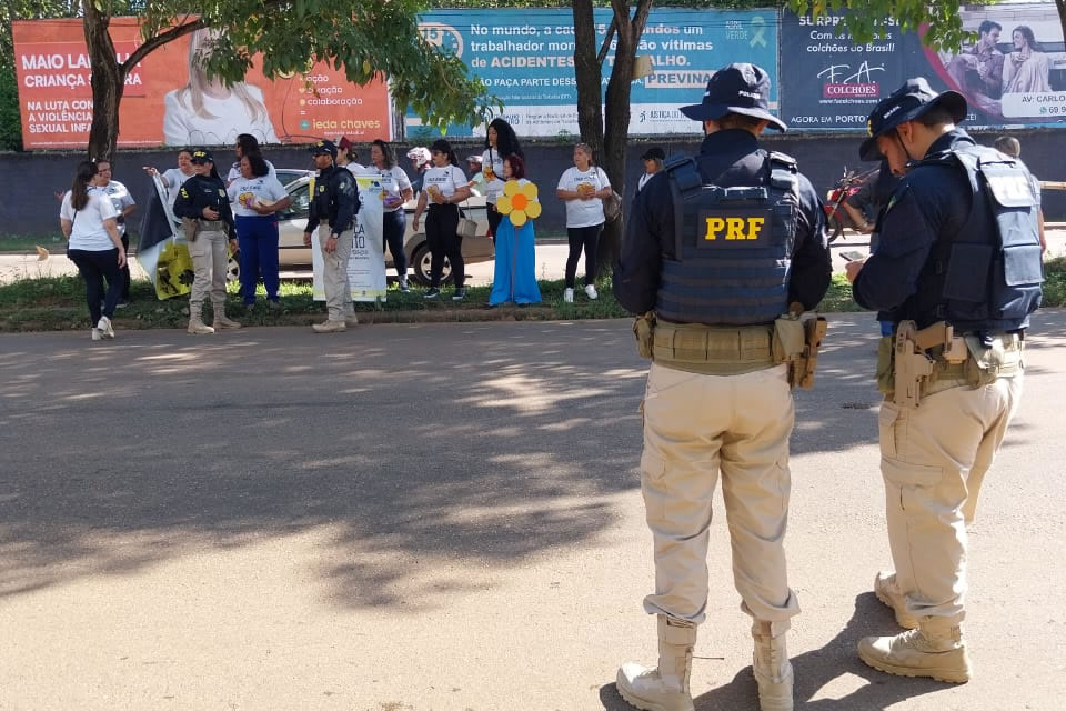 Creas segue com campanha levando orientação nas escolas e no trânsito