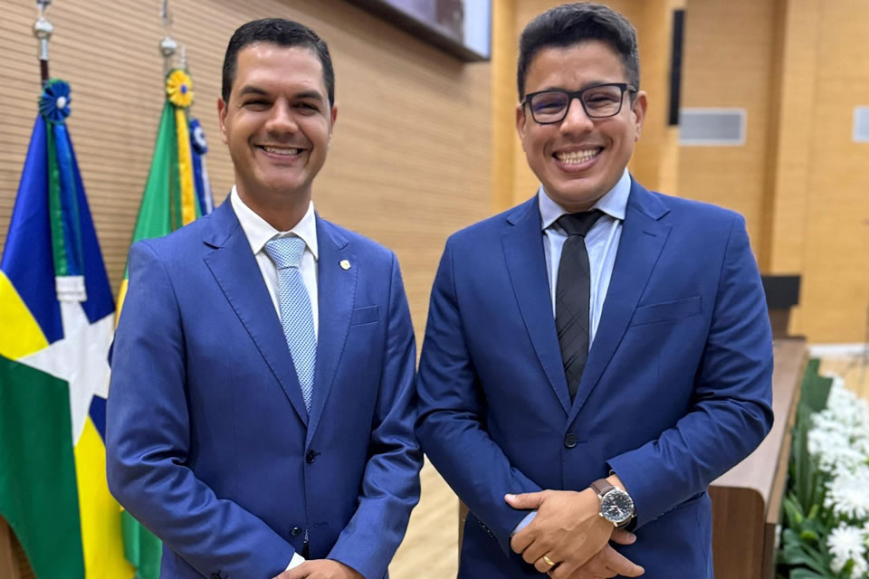 Cássio Gois garante mais de R$ 2,4 milhões para a saúde de Cacoal com exames de ressonância e novos veículos