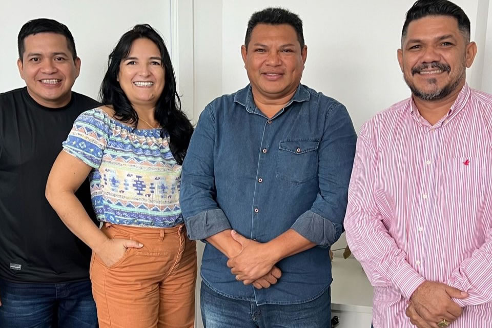 Diálogo comunitário impulsiona desenvolvimento no bairro Agenor de Carvalho