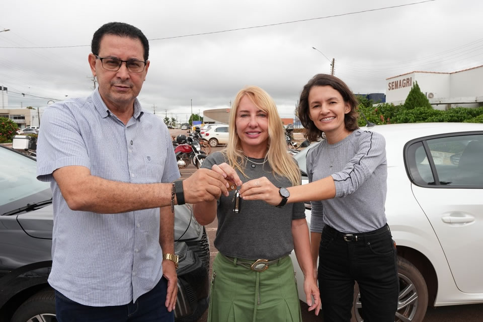 Ieda Chaves confirma recursos para Rolim de Moura e Nova Brasilândia durante agenda oficial
