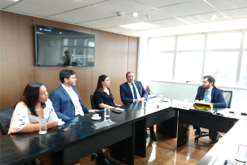 Presidente do FNDE faz compromisso de priorizar Porto Velho
