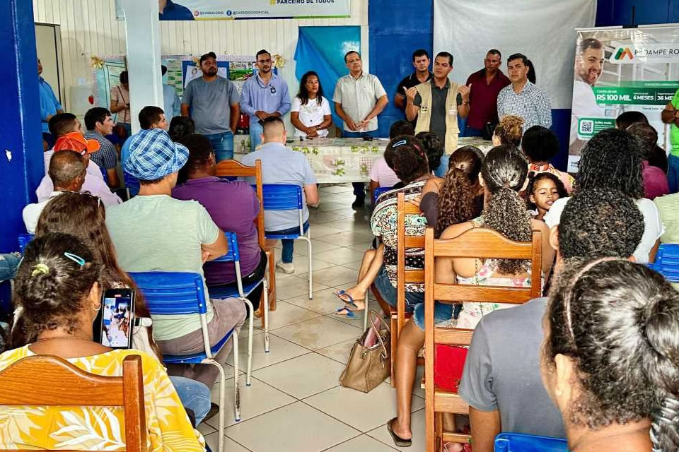 Cássio Gois injeta 100 mil reais em PAA que atenderá a agricultura e educação em Parecis