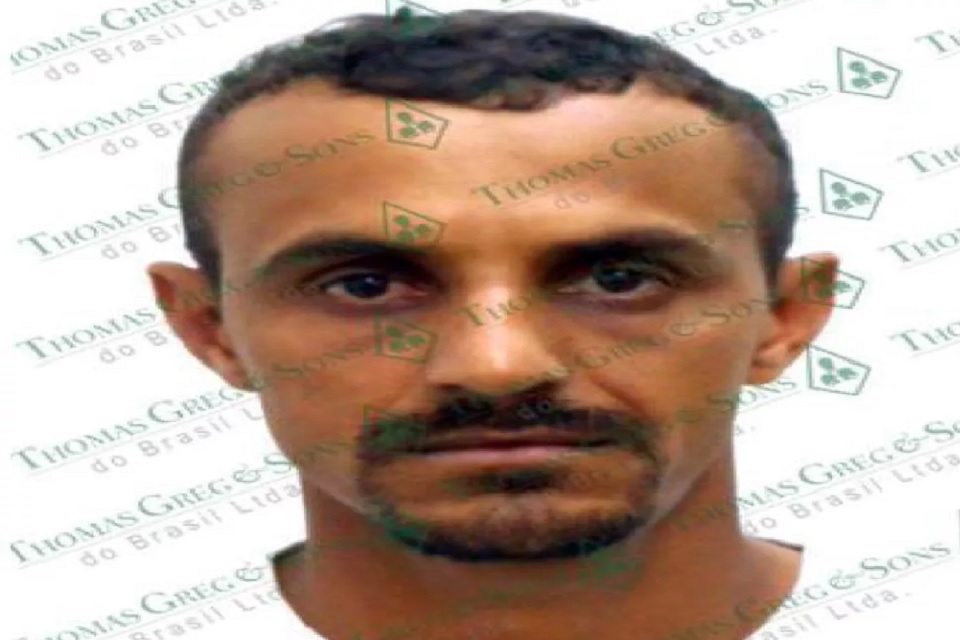 Segundo a Polícia Civil, a vítima foi morta com tiro de espingarda na região da cabeça. Suspeito era vizinho da vítima.