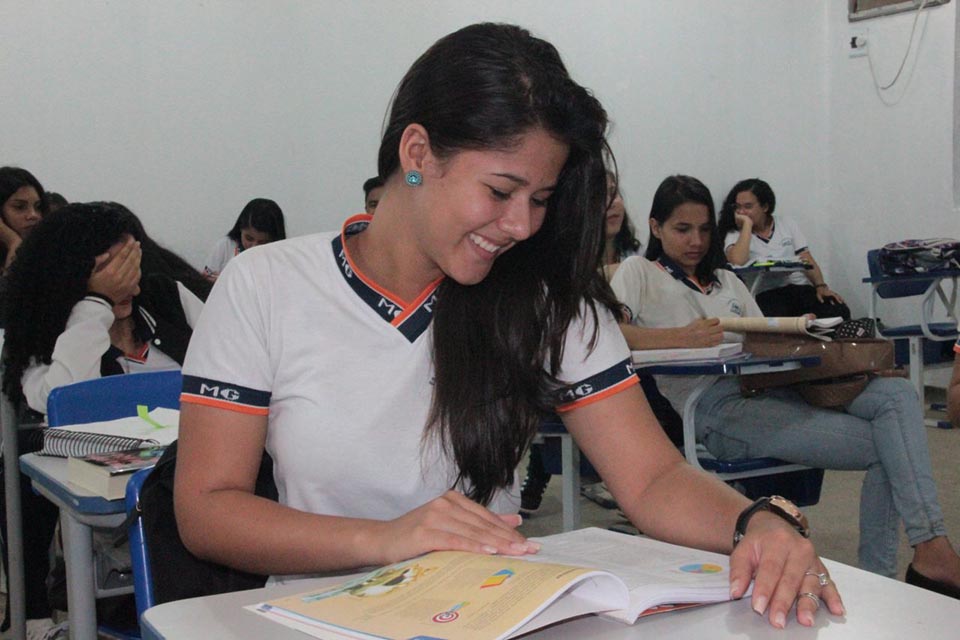  SEDUC alerta e orienta escolas da rede estadual para até o dia 16 fazer a seleção dos livros didáticos em Rondônia