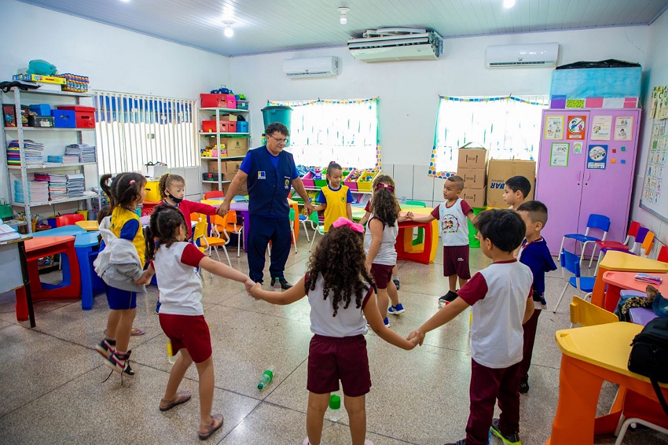 Escolas com localização próxima a pontos críticos no Baixo Madeira estão com horário de aula reduzido