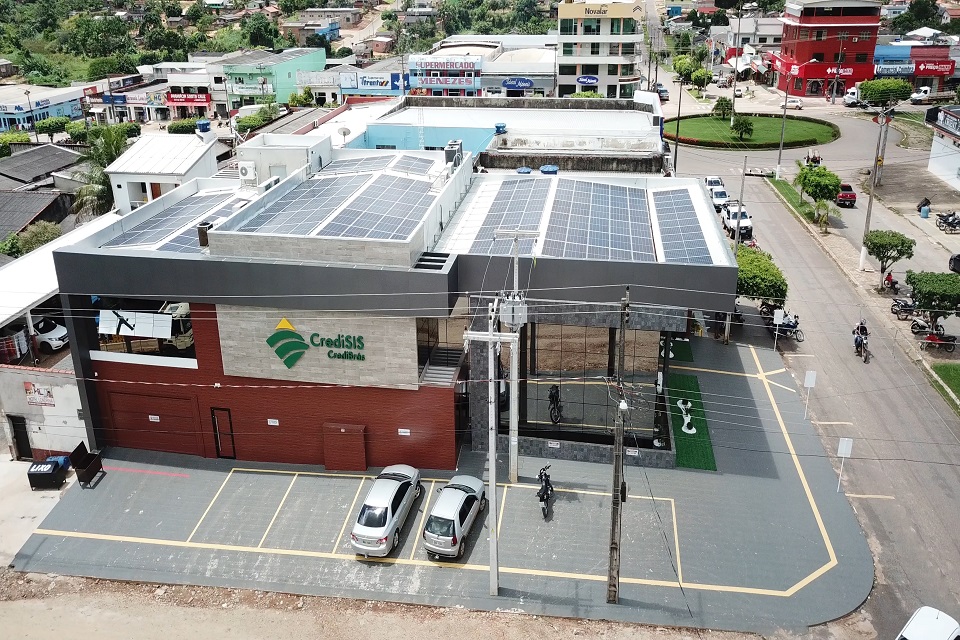 CrediSIS oferece taxas diferenciadas para financiar energia solar