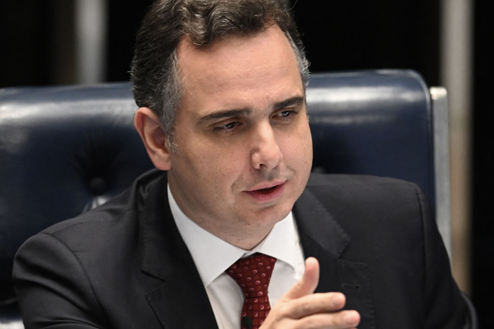 Senadores apoiam ideia de limitar acesso ao STF