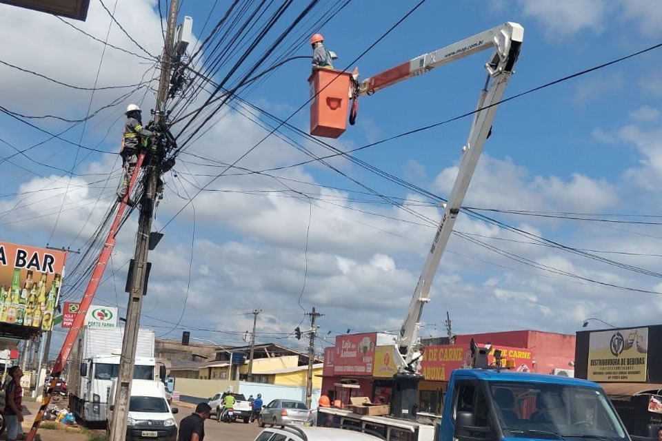 Vereador Márcio Pacele comemora sucesso na substituição de lâmpadas leds na avenida Calama no trecho da Mamoré a Guaporé