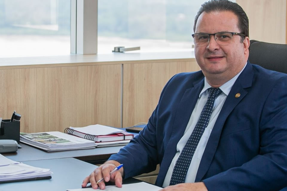Deputado Luís do Hospital parabeniza Jaru pelos seus 42 anos de emancipação