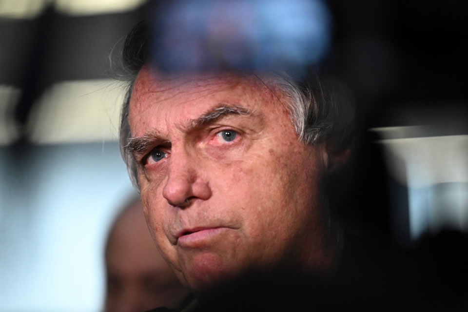 Bolsonaro: Quando se fala em estado de sítio, era proposta para ser submetida ao Parlamento