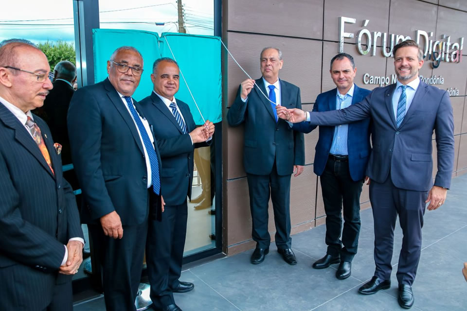 Assembleia participa da inauguração de Fóruns Digitais em Campo Novo e Monte Negro