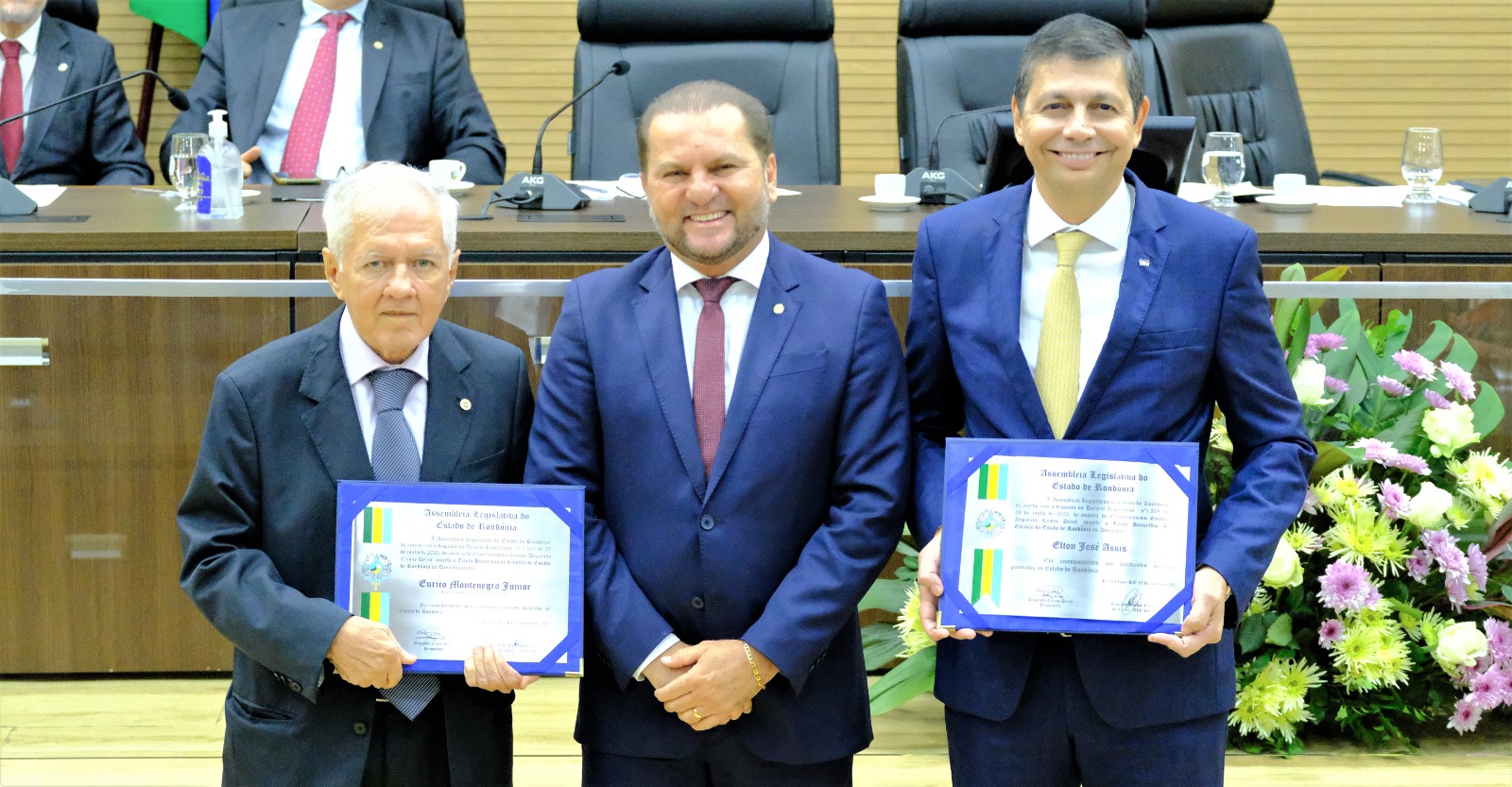 Desembargador Eurico Montenegro Júnior e conselheiro Elton José Assis recebem títulos de cidadãos honorários de Rondônia