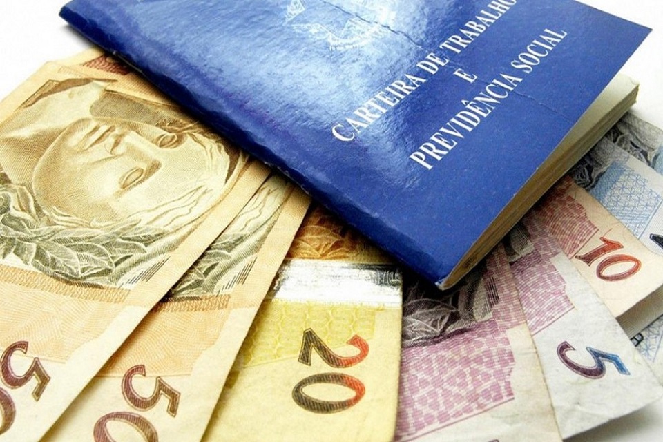 Segunda parcela do 13º salário dos servidores é antecipado para esta sexta-feira