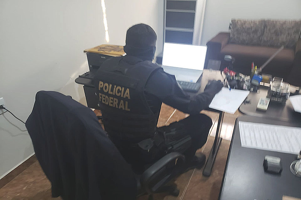 Polícia Federal deflagra operação contra exploração ilegal de diamante em Terra Indígena