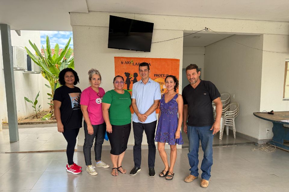 Vereador Adalto de Bandeirantes visita CRAS de Jaci Paraná e cobra mais servidores para atendimento à população